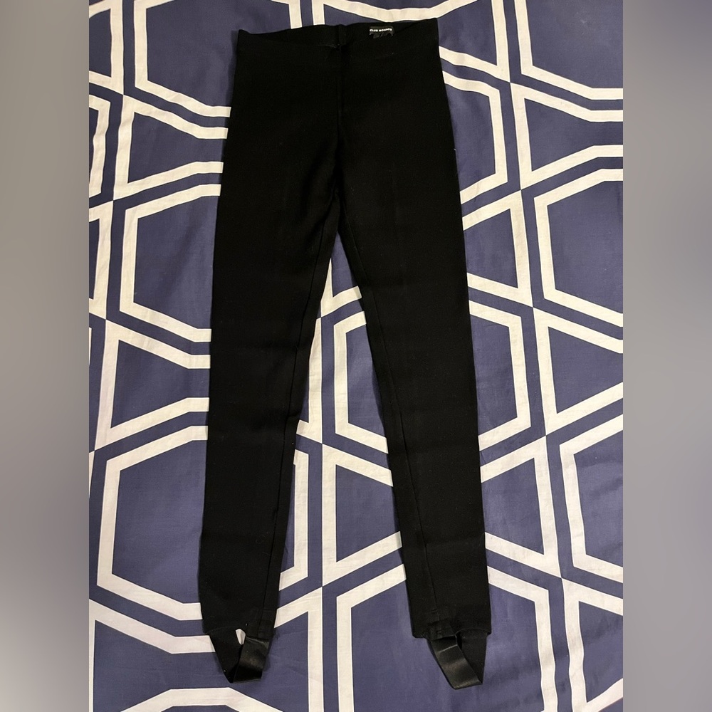 Club Monaco Black Stirrup Leggings